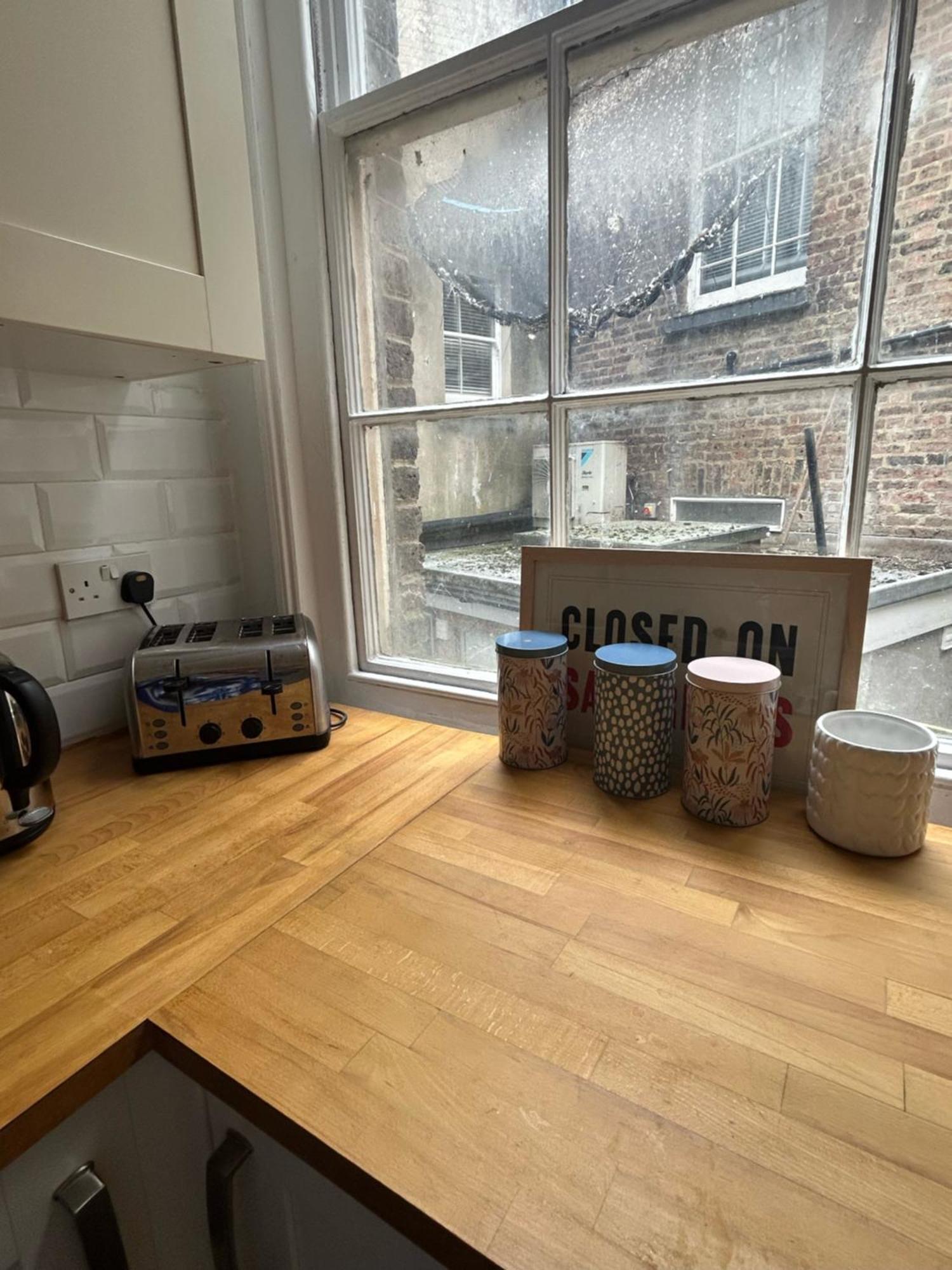 Bright Apartment In The Heart Of St Leonards Hastings Extérieur photo