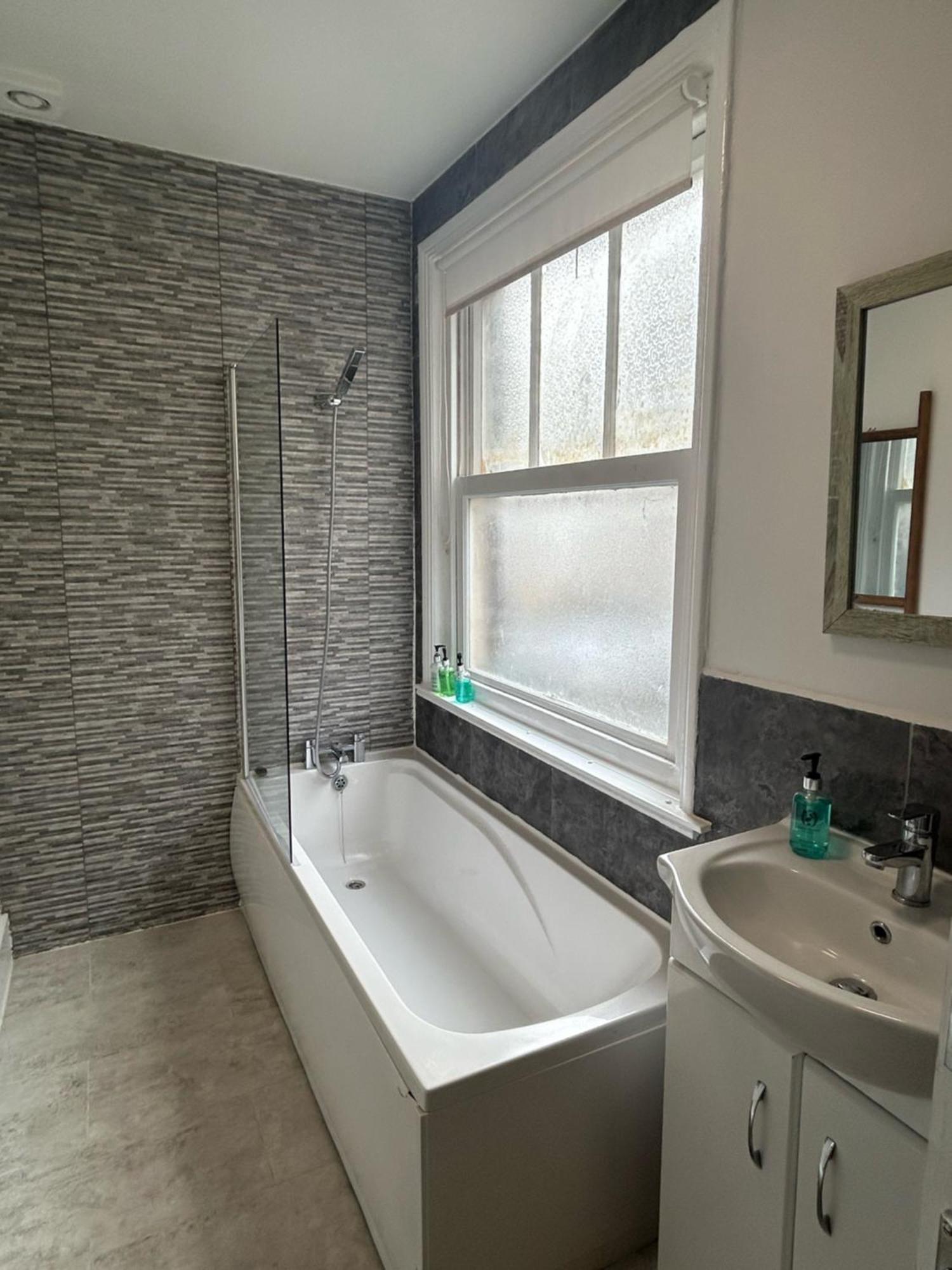 Bright Apartment In The Heart Of St Leonards Hastings Extérieur photo