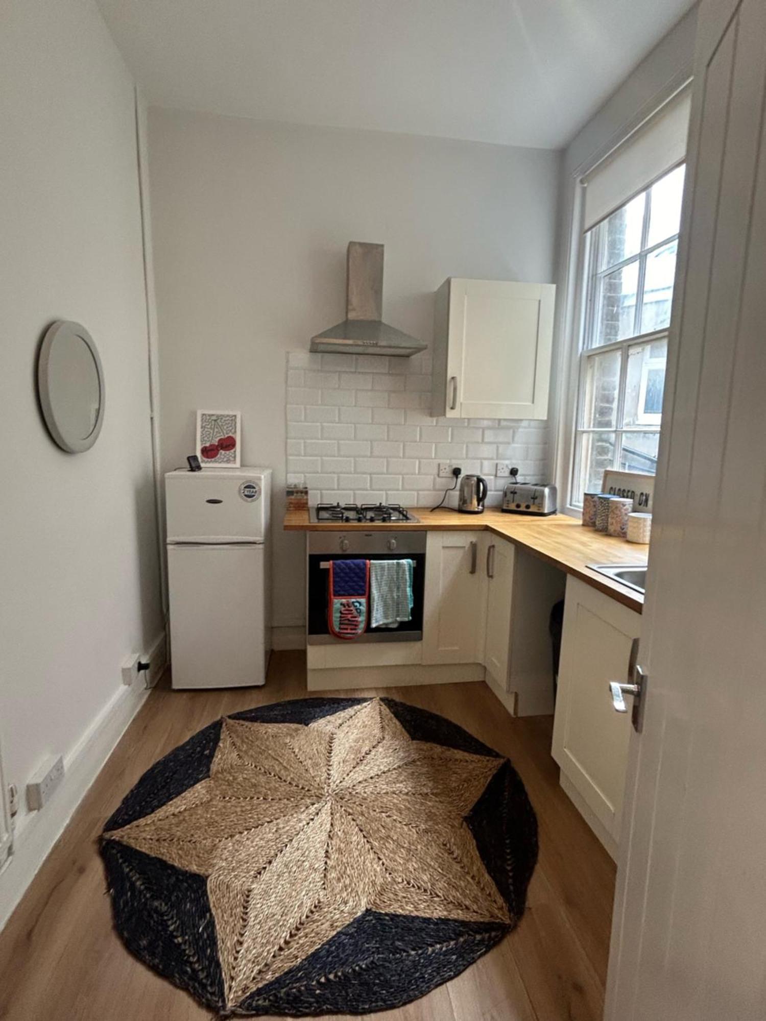 Bright Apartment In The Heart Of St Leonards Hastings Extérieur photo